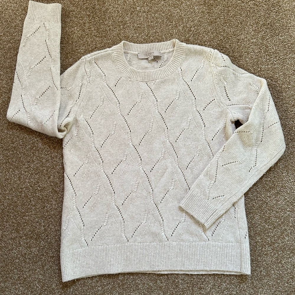 LOFT Cream Knit Sweater Women’s Size Medium Cotton and Wool Bkend